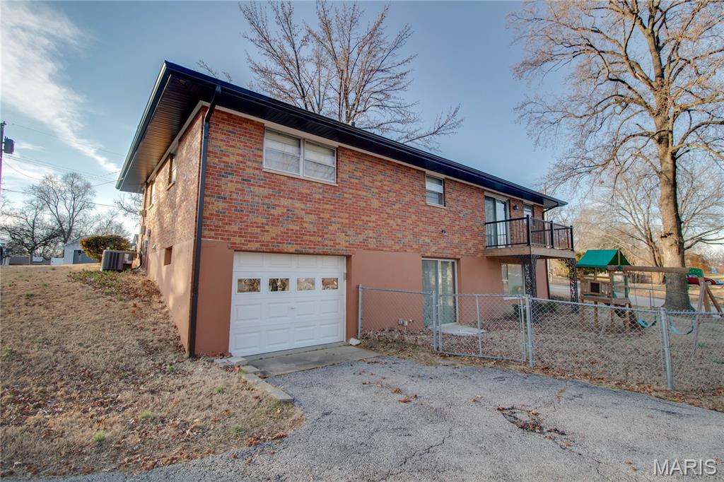 2 Chapel Court Collinsville, IL 62234 - Photo 28 of 31