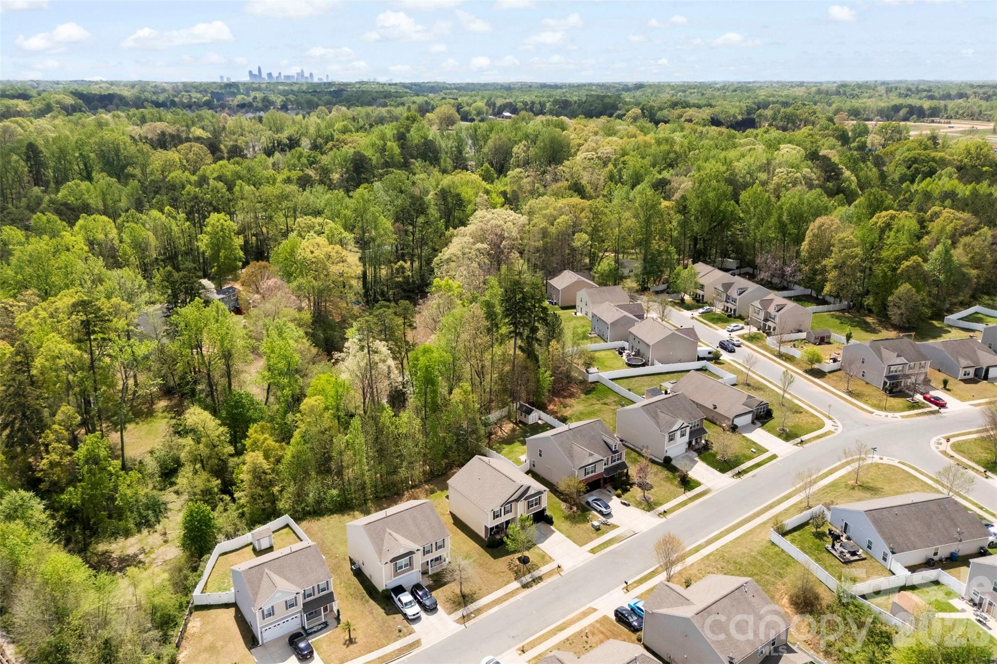 4715 McClure Road Charlotte, NC 28216 - Photo 38 of 42