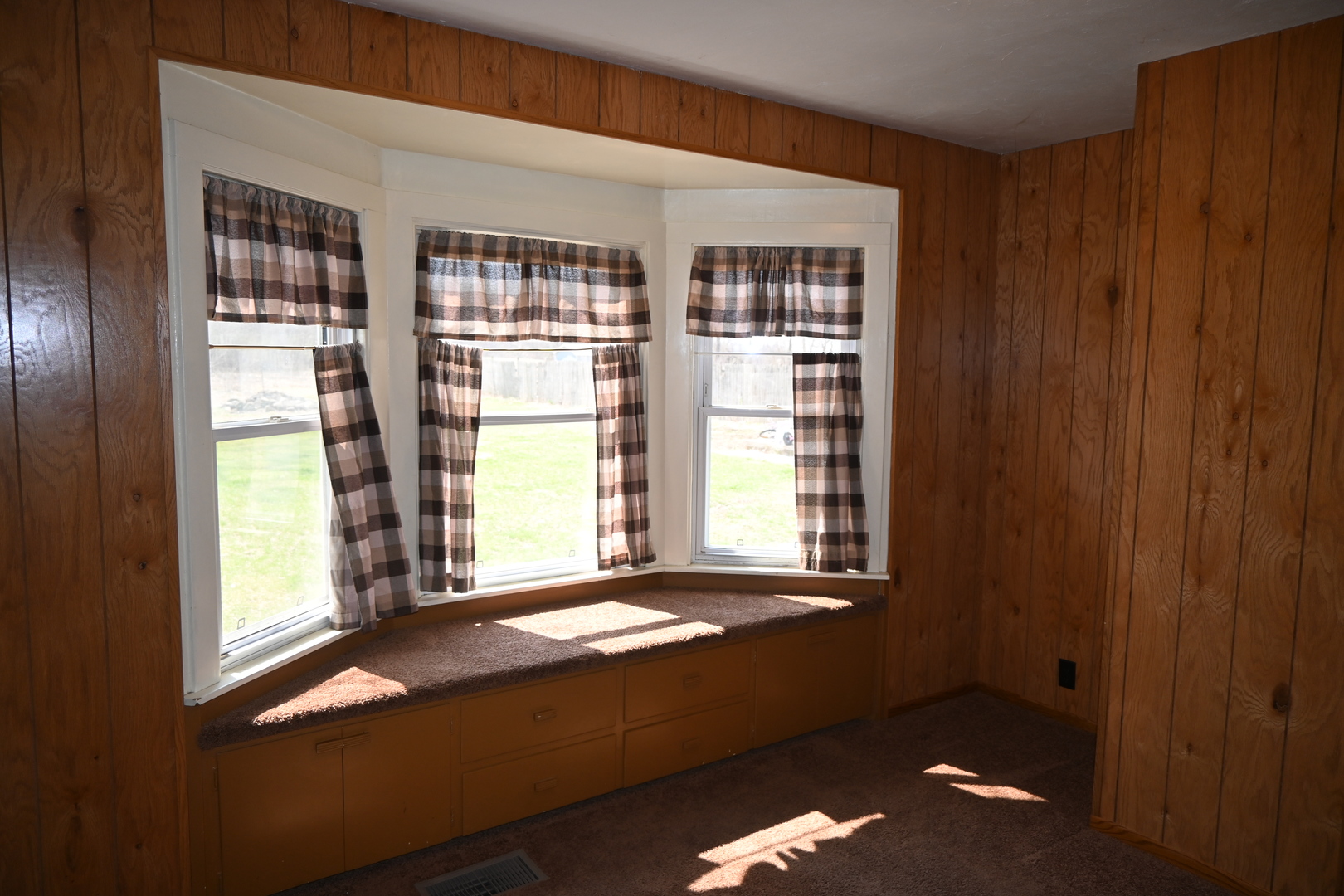 185 West Southmor Road Morris, IL 60450 - Photo 42 of 62