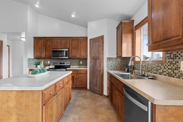 $399,900 | 2135 West Melcorn Circle, De Pere, WI 54115