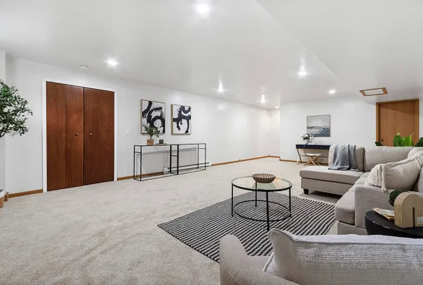 $399,900 | 2135 West Melcorn Circle, De Pere, WI 54115