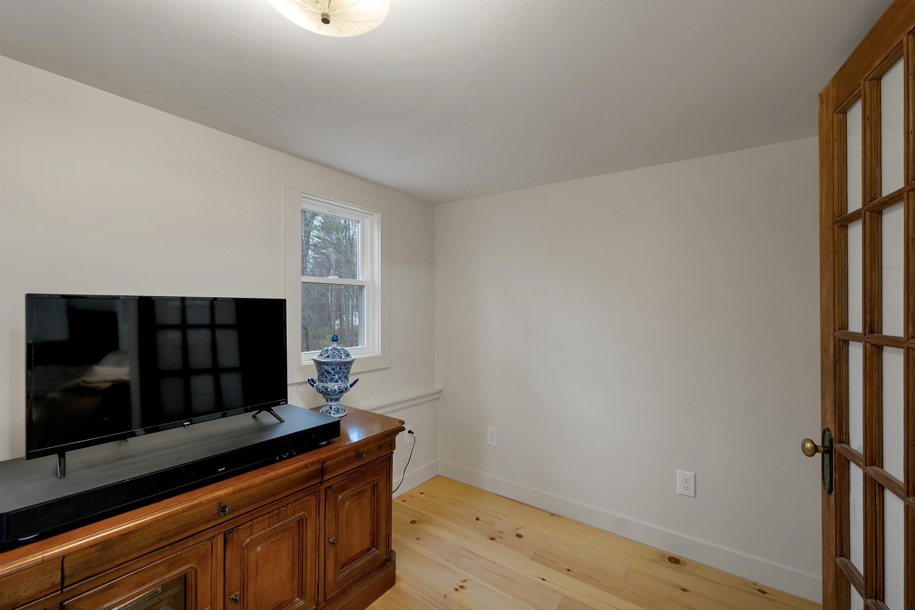 40 Emery Lane Wakefield, NH 03830 - Photo 13 of 45
