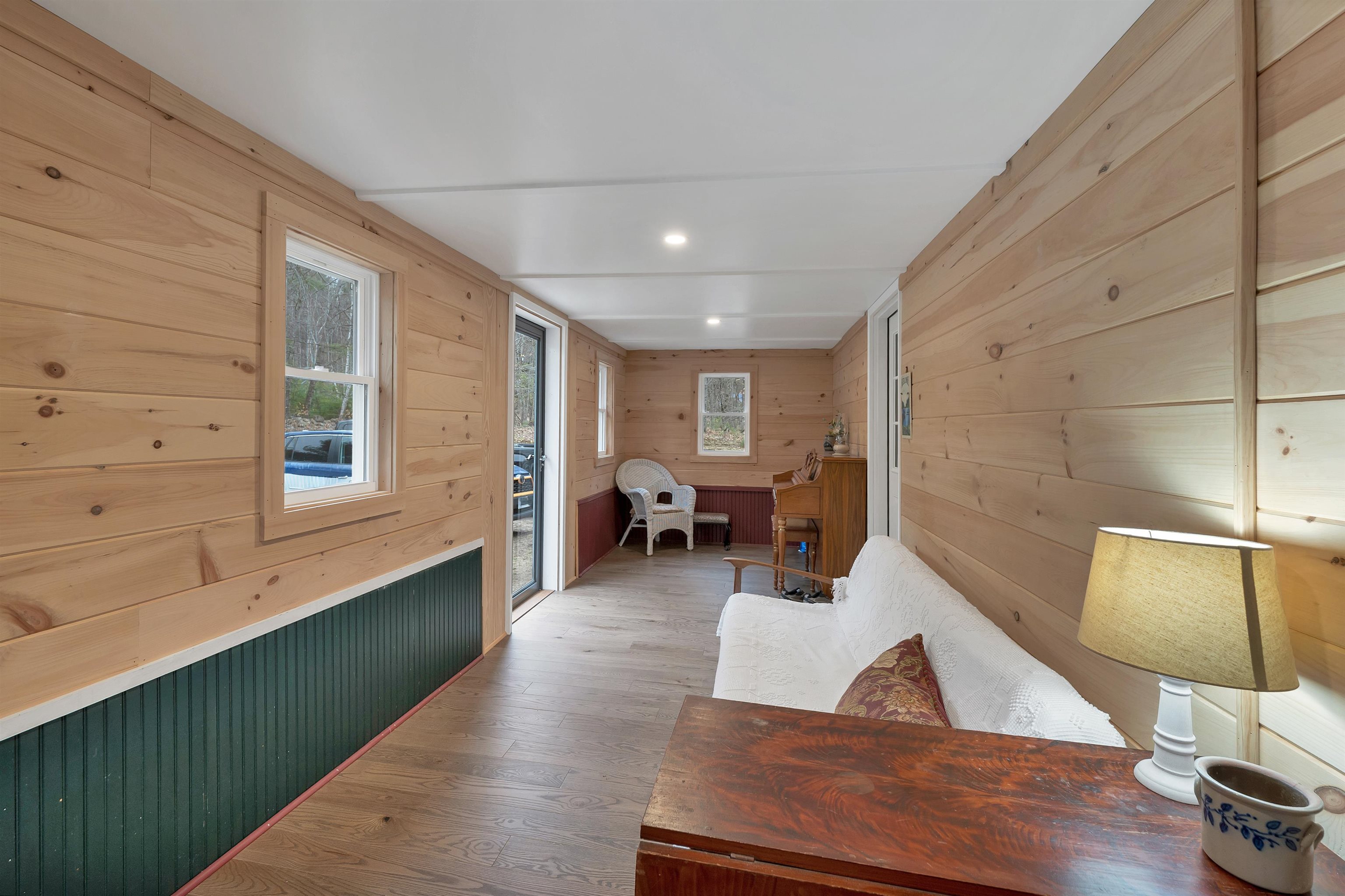 40 Emery Lane Wakefield, NH 03830 - Photo 6 of 45