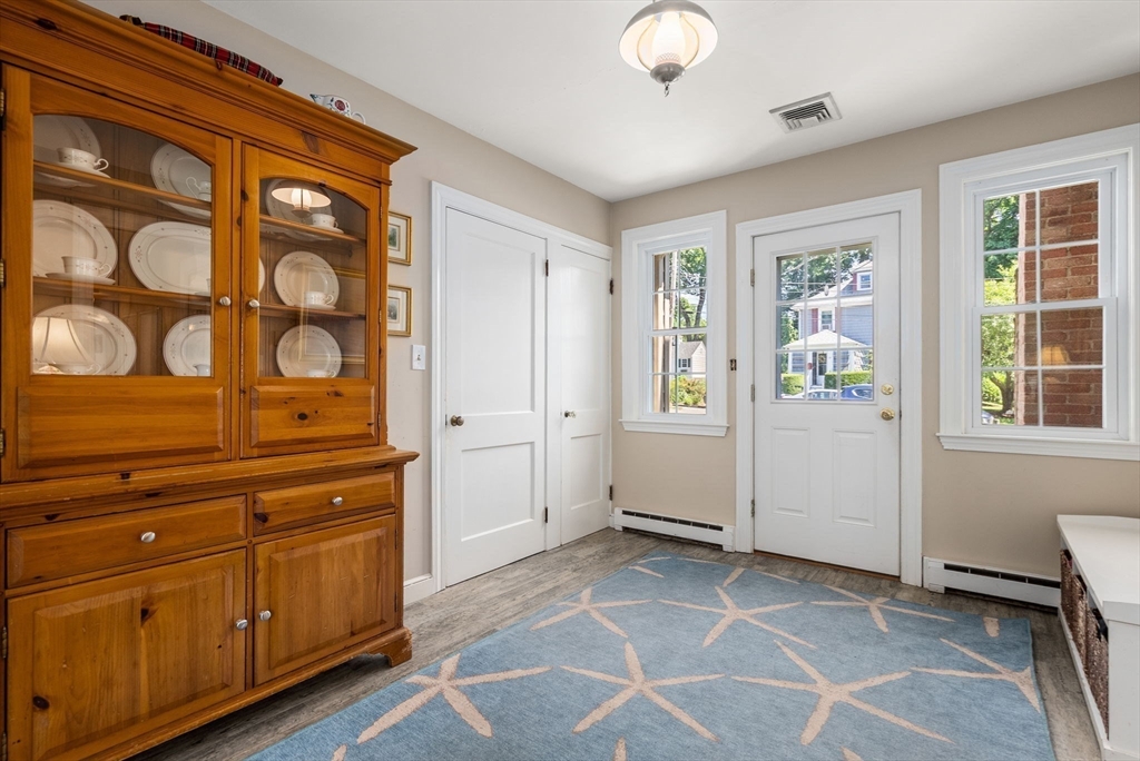 56 Oak Road Norwood, MA 02062 - Photo 7 of 21 Gallery Image 7