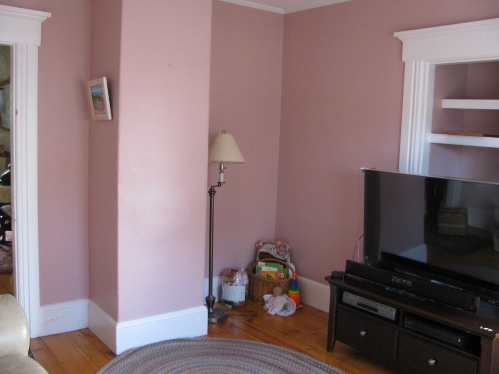 1363 River Road Manchester, NH 03104 - Photo 12 of 32