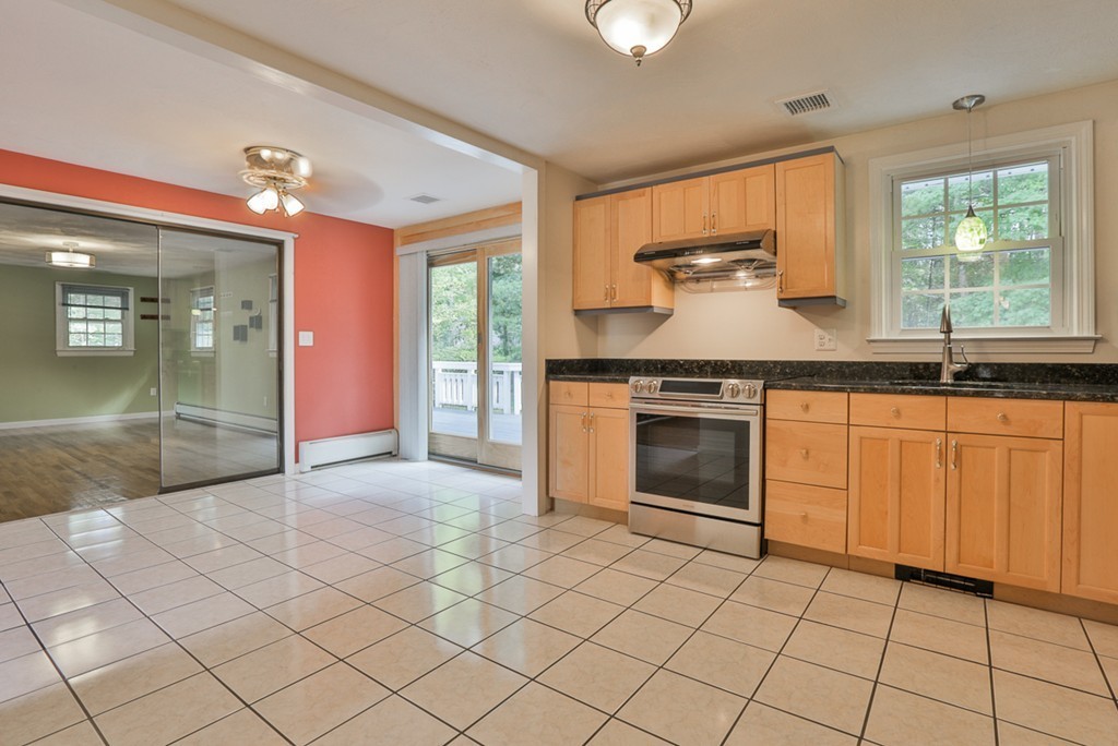 109 Lowell Road Pepperell, MA 01463 - Photo 3 of 19 Gallery Image 3
