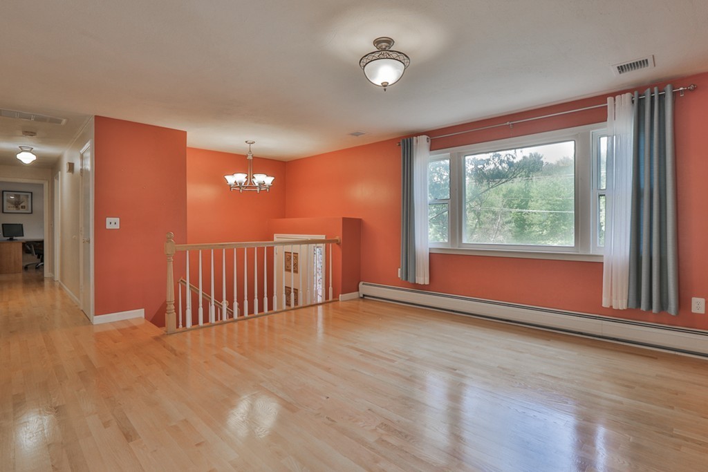 109 Lowell Road Pepperell, MA 01463 - Photo 6 of 19 Gallery Image 6
