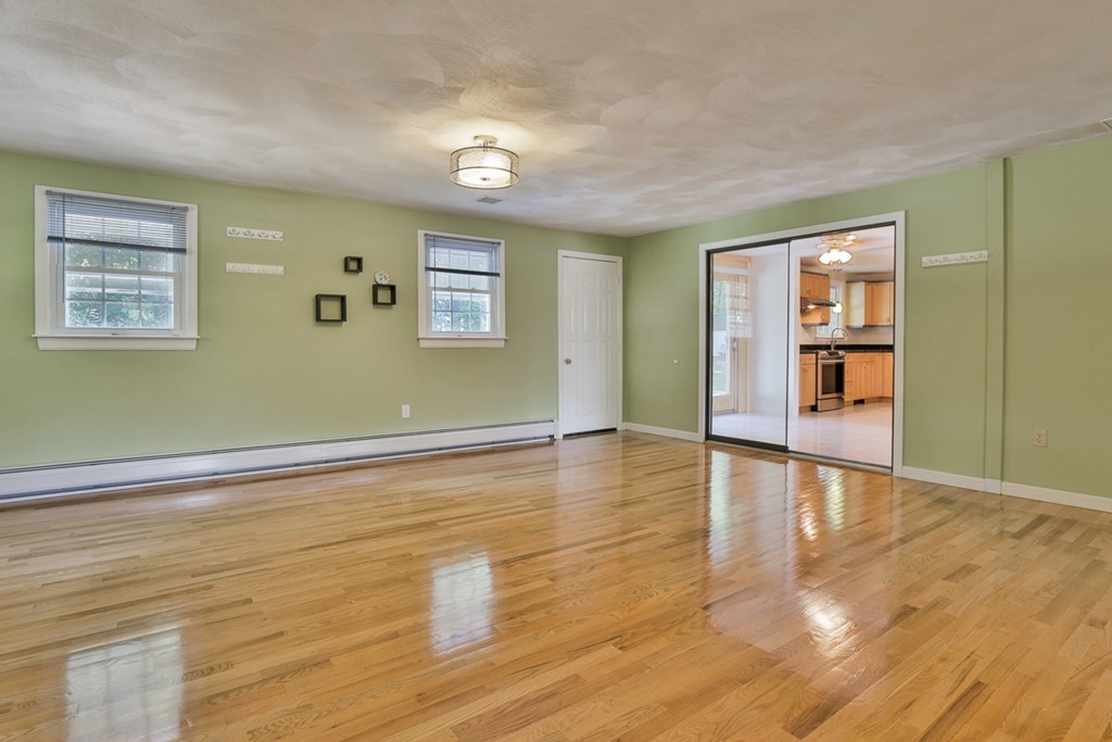 109 Lowell Road Pepperell, MA 01463 - Photo 8 of 19 Gallery Image 8