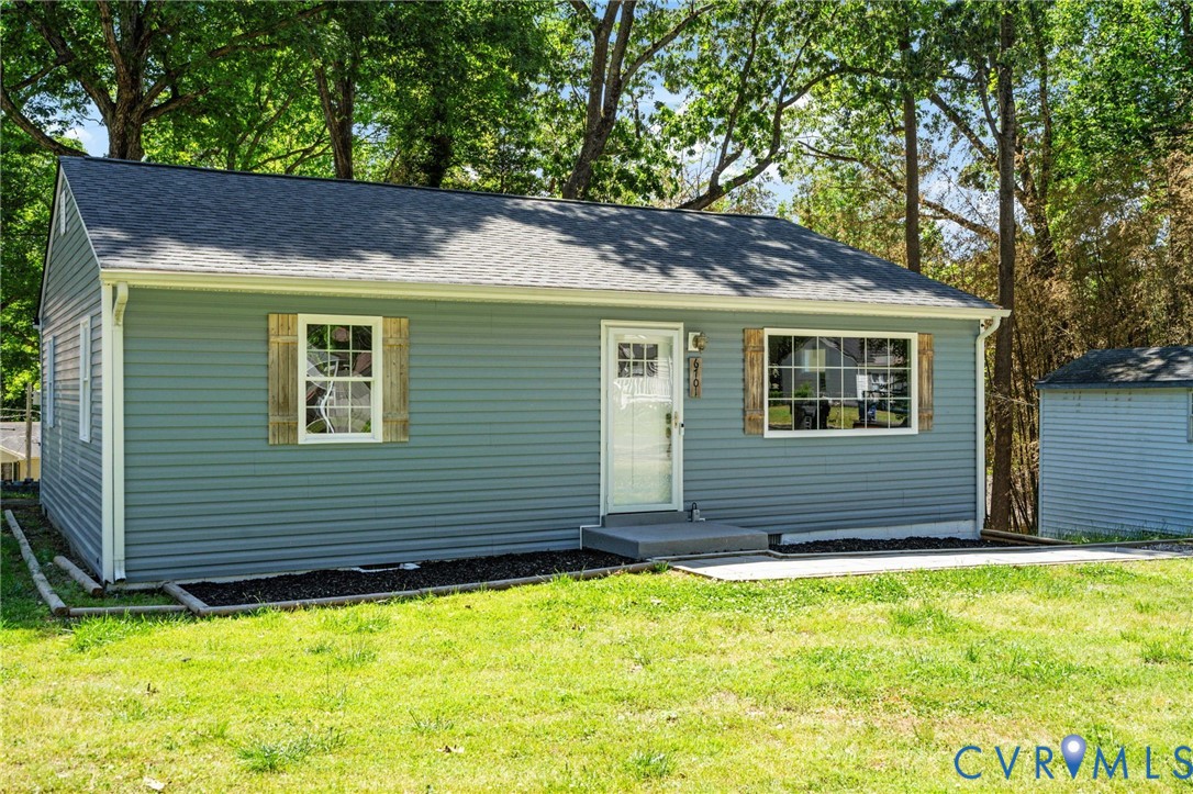 6701 Lakemont Road Quinton, VA 23141 - Photo 2 of 44