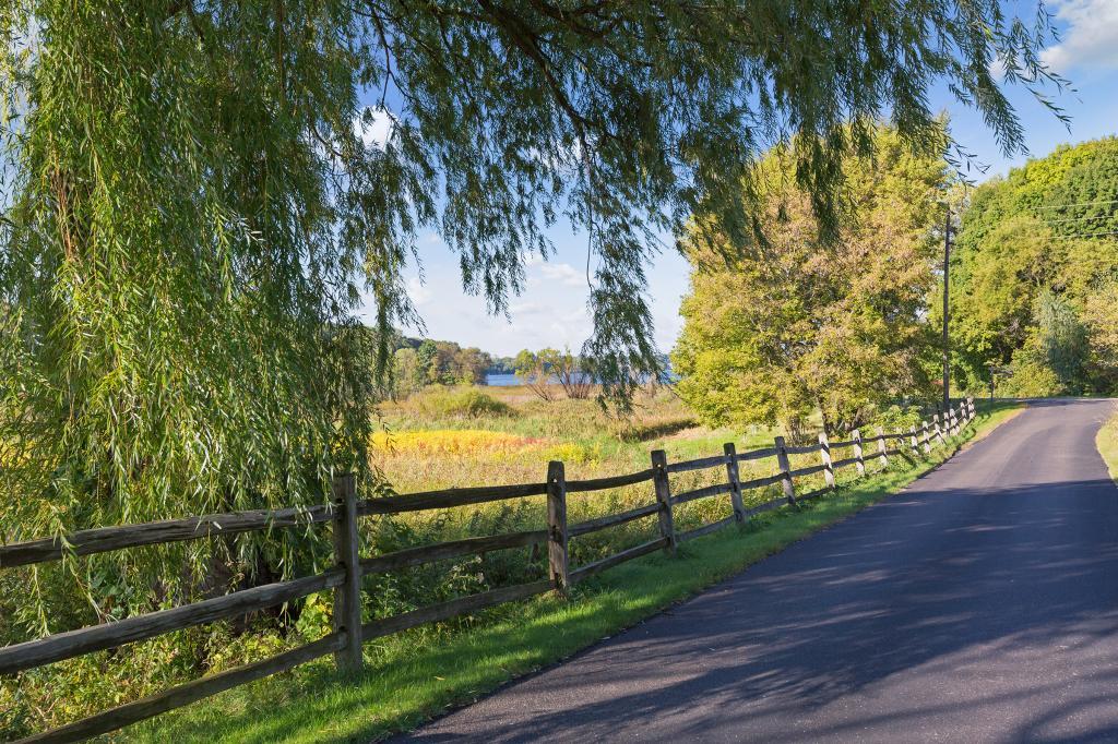 625 Spring Hill Road Orono, MN 55391 - Photo 26 of 27