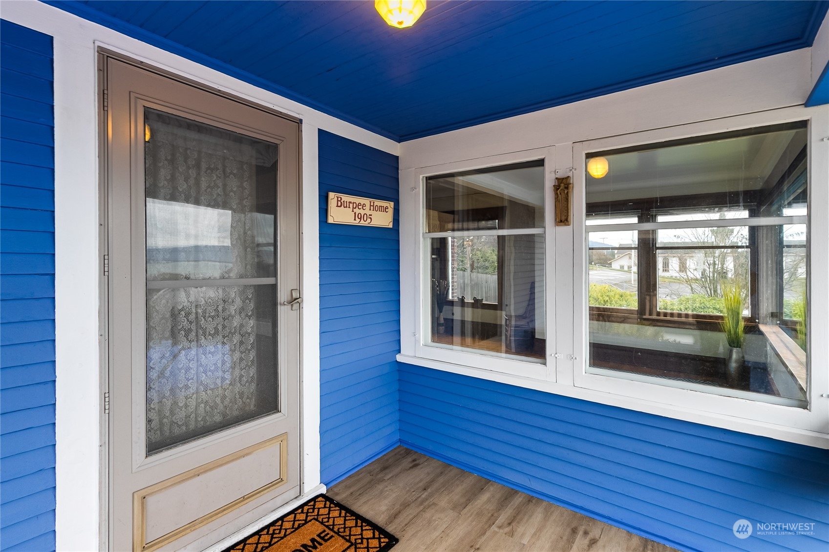1015 14th Street Bellingham, WA 98225 - Photo 16 of 40 a view of entrance with wooden floor and door