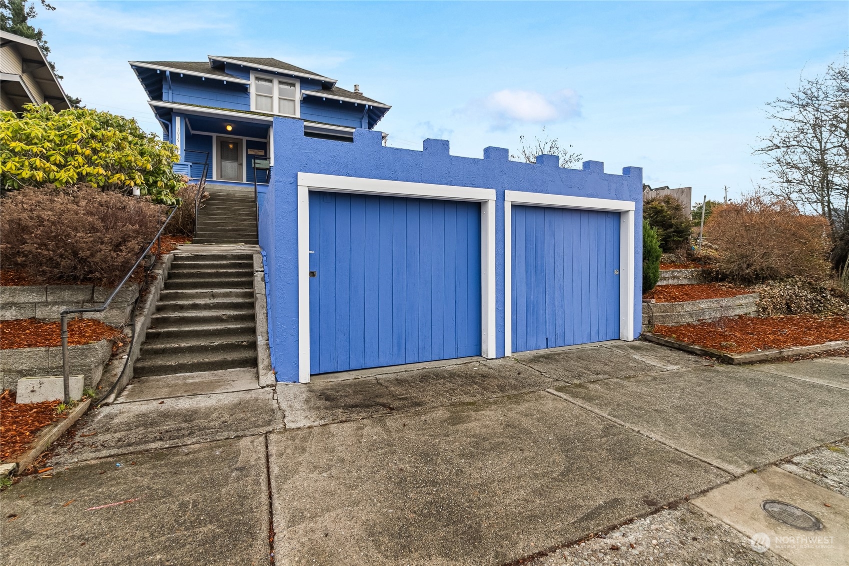 1015 14th Street Bellingham, WA 98225 - Photo 2 of 40 a view of a house with a garage