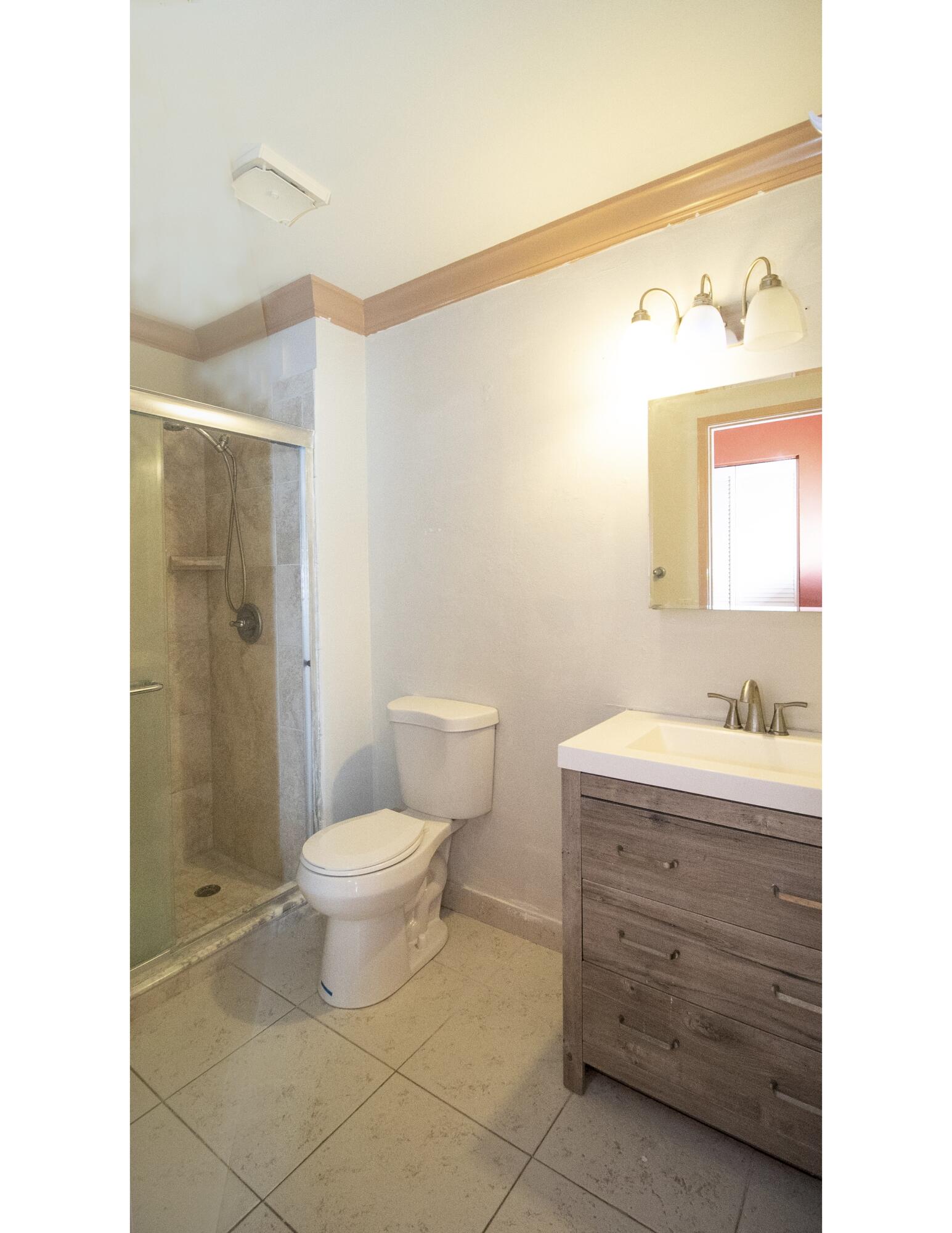 6335 Riverwalk Lane, Unit 7 Jupiter, FL 33458 - Photo 20 of 25 SHOWER ROOM_