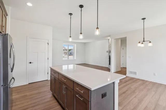 $525,900 | 2707 Mapleton Avenue, East Troy, WI 53120