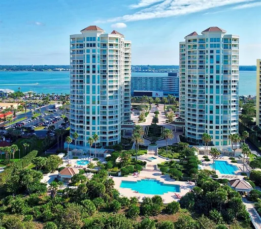 $4,750 | 1170 Gulf Boulevard, Unit 1203, Clearwater, FL 33767