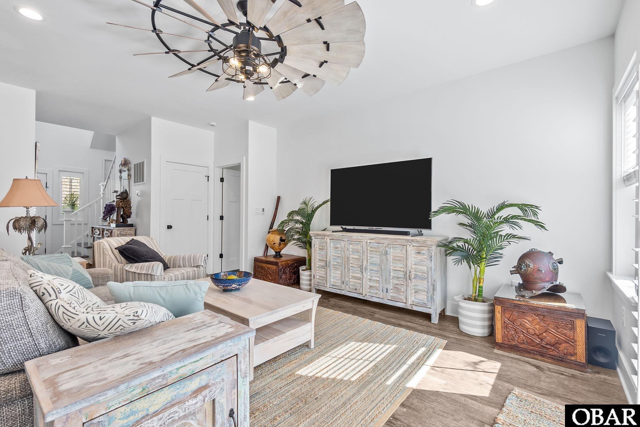 5138 Sycamore Lane Kitty Hawk, NC 27949 - Photo 4 of 44