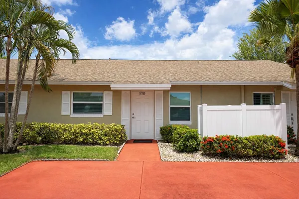 $2,300 | 18765 Candlewick Drive, Boca Raton, FL 33496
