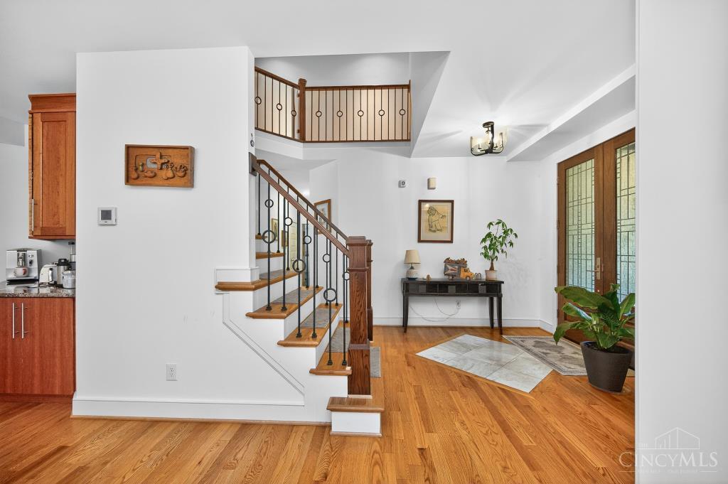 8714 Weller Road Montgomery, OH 45249 - Photo 10 of 47 Gallery Image 10