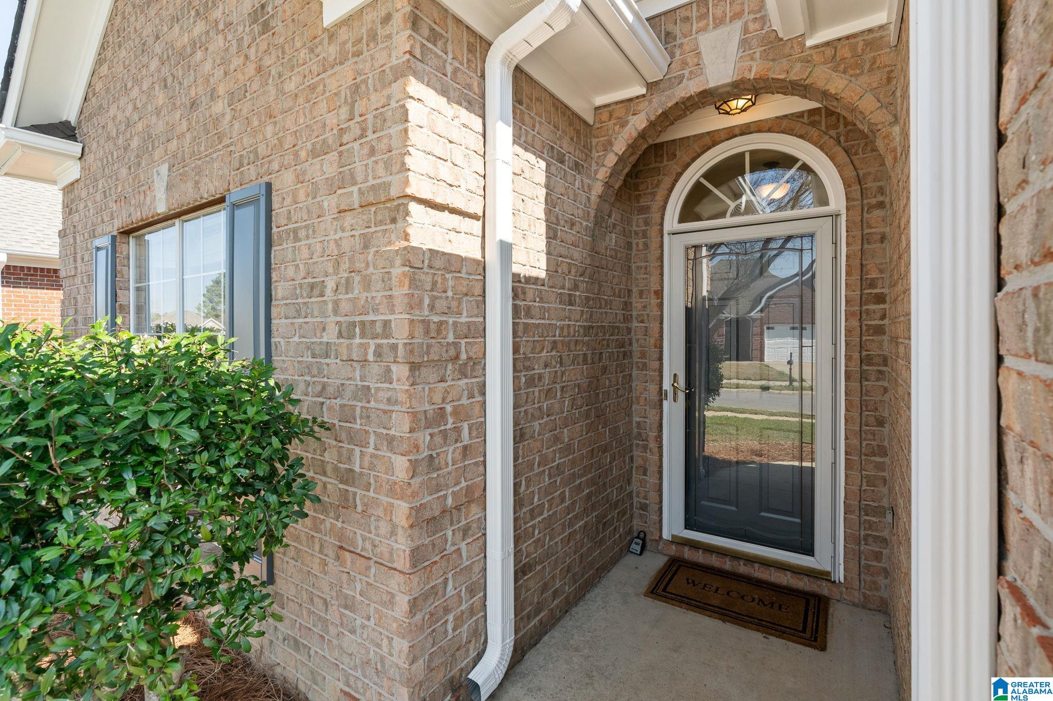 468 Daventry Circle Calera, AL 35040 - Photo 2 of 44
