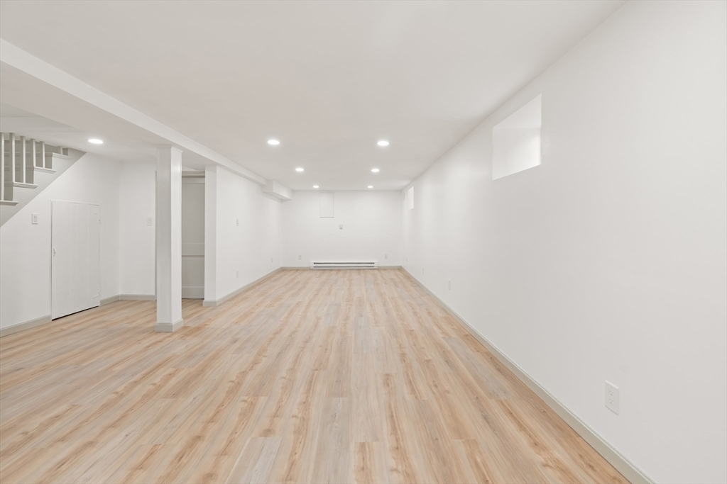 316 Russett Road Chestnut Hill, MA 02467 - Photo 30 of 38