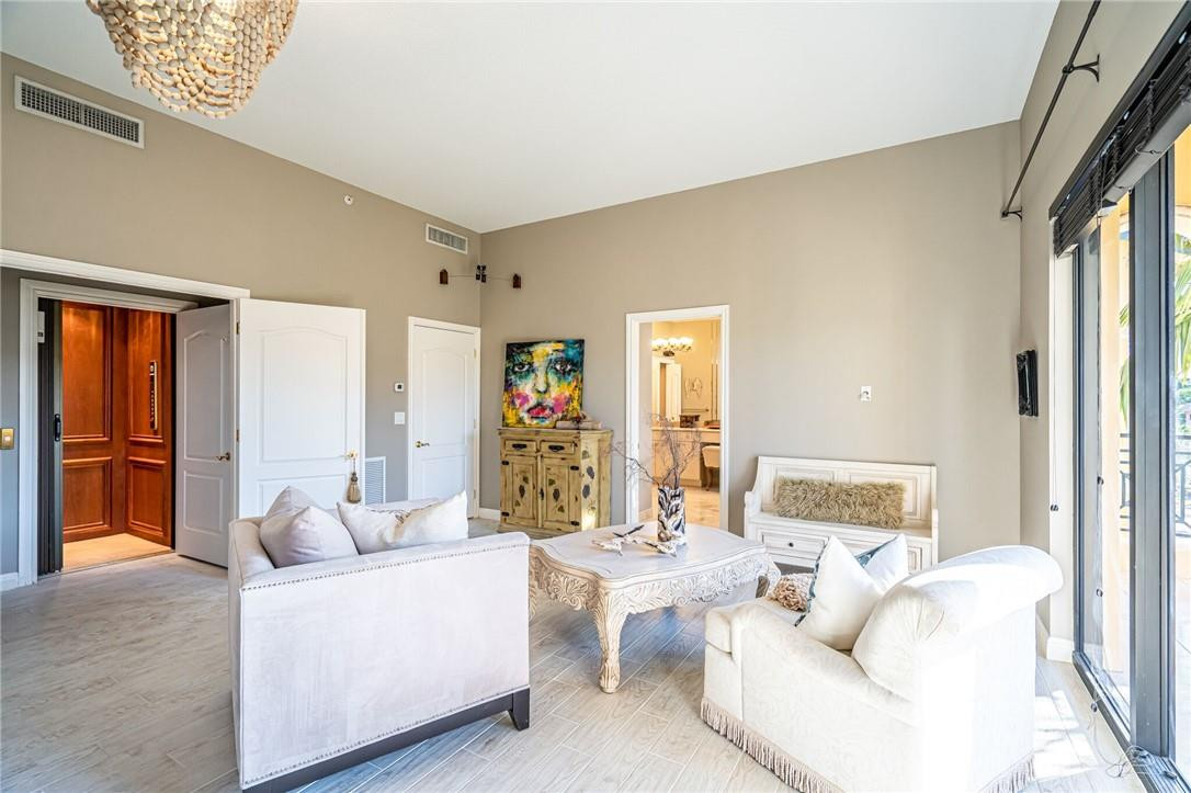 200 East Palmetto Park Road, Unit TH5 Boca Raton, FL 33432 - Photo 24 of 53 Photo 24