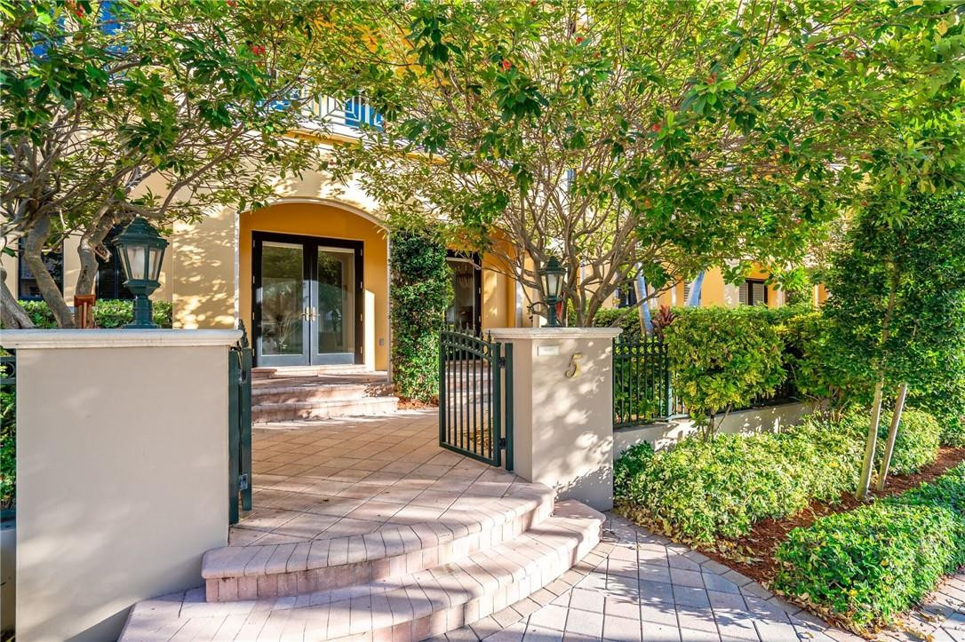200 East Palmetto Park Road, Unit TH5 Boca Raton, FL 33432 - Photo 5 of 53 Photo 5