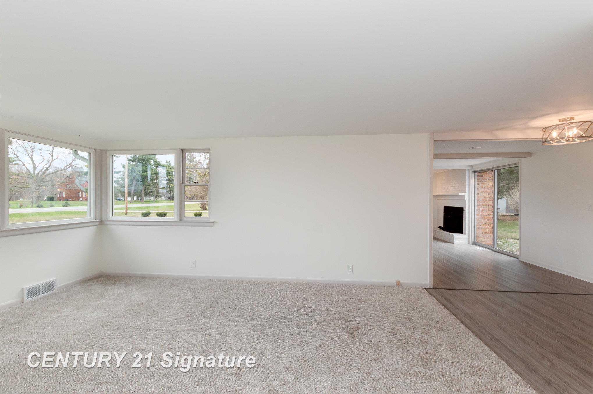 10931 South Graham Road St. Charles, MI 48655 - Photo 7 of 28 50170831-fb9e889b-98b0-4f0c-8001-c9e288ea1b39.JPG