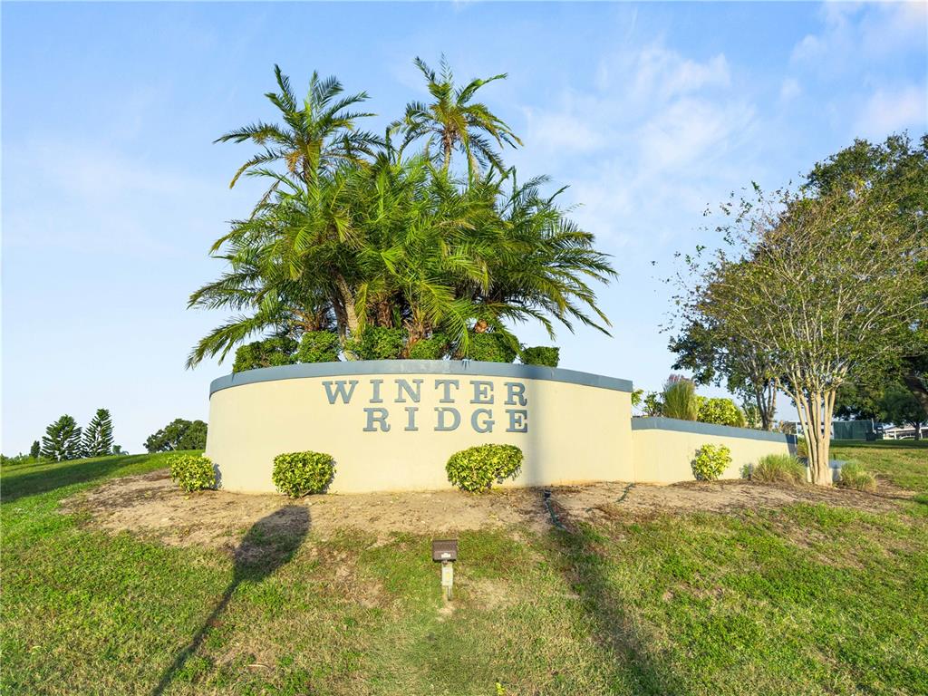 628 Ridge Terrace Winter Haven, FL 33881 - Photo 44 of 44 a view of outdoor space with garden