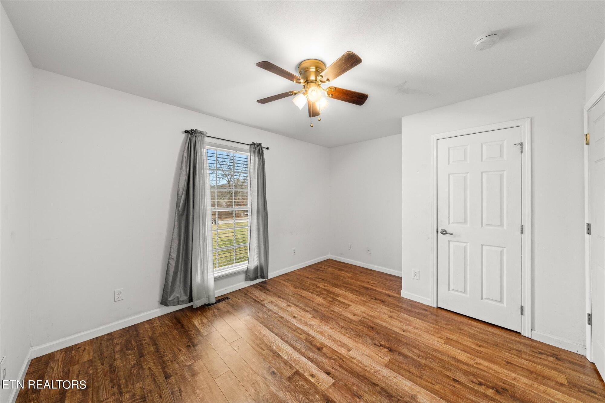 1035 Cook Road Crossville, TN 38555 - Photo 16 of 29 Gallery Image 16