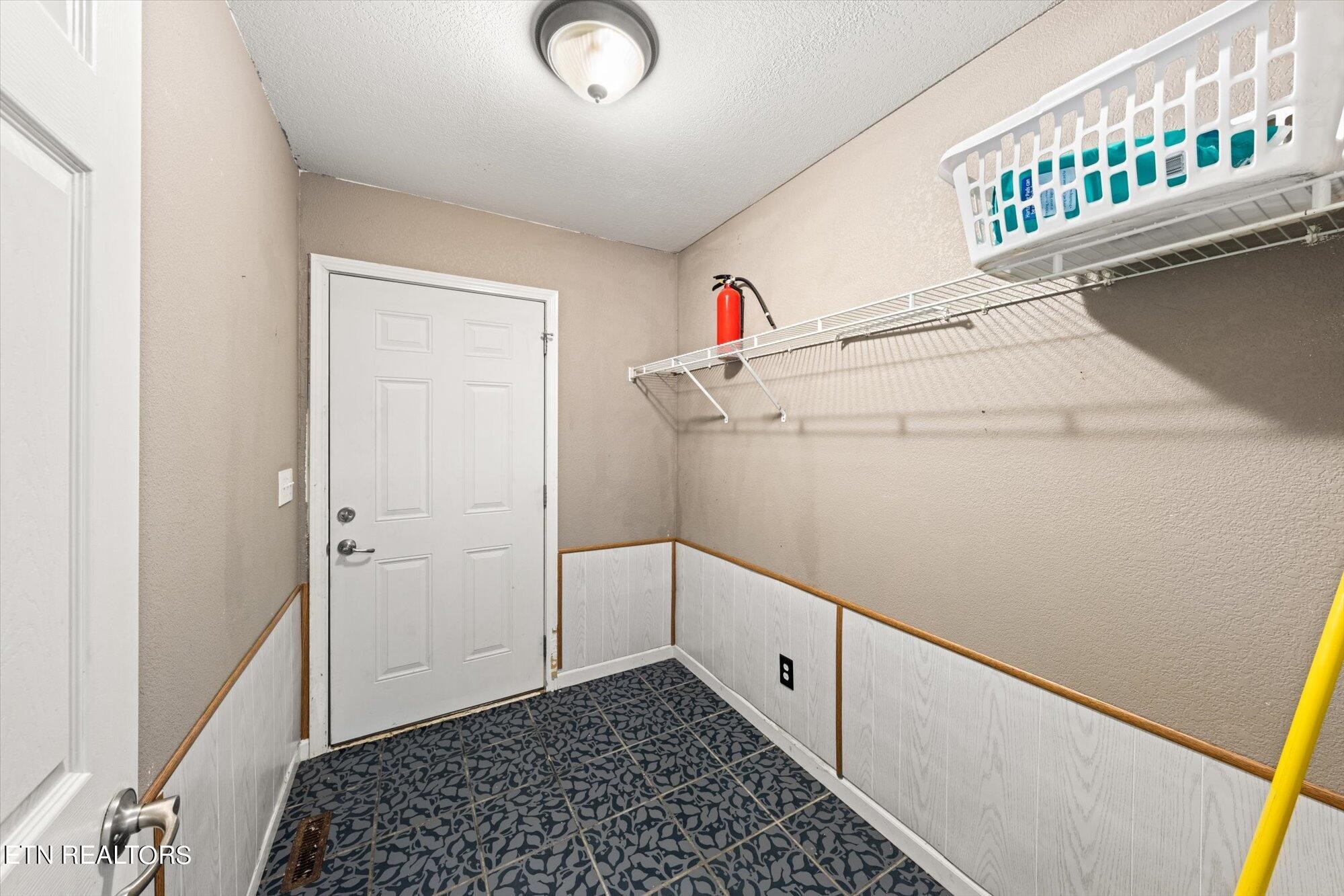 1035 Cook Road Crossville, TN 38555 - Photo 19 of 29 Gallery Image 19