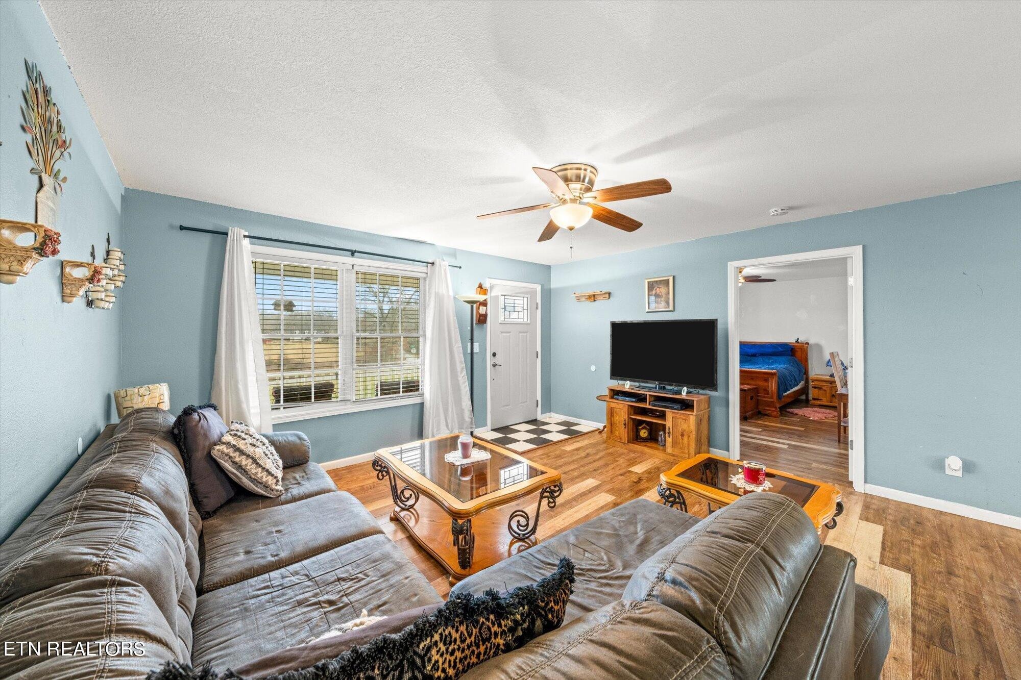 Gallery Image 6