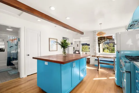 $1,285,000 | 609 Oak Drive, Capitola, CA 95010