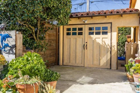 $1,285,000 | 609 Oak Drive, Capitola, CA 95010