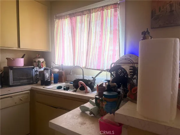 $195,000 | 5500 Ackerfield Avenue, Unit 104, Long Beach, CA 90805