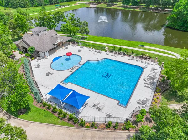 $2,690 | 111 Pheasant Run Drive, Conroe, TX 77384