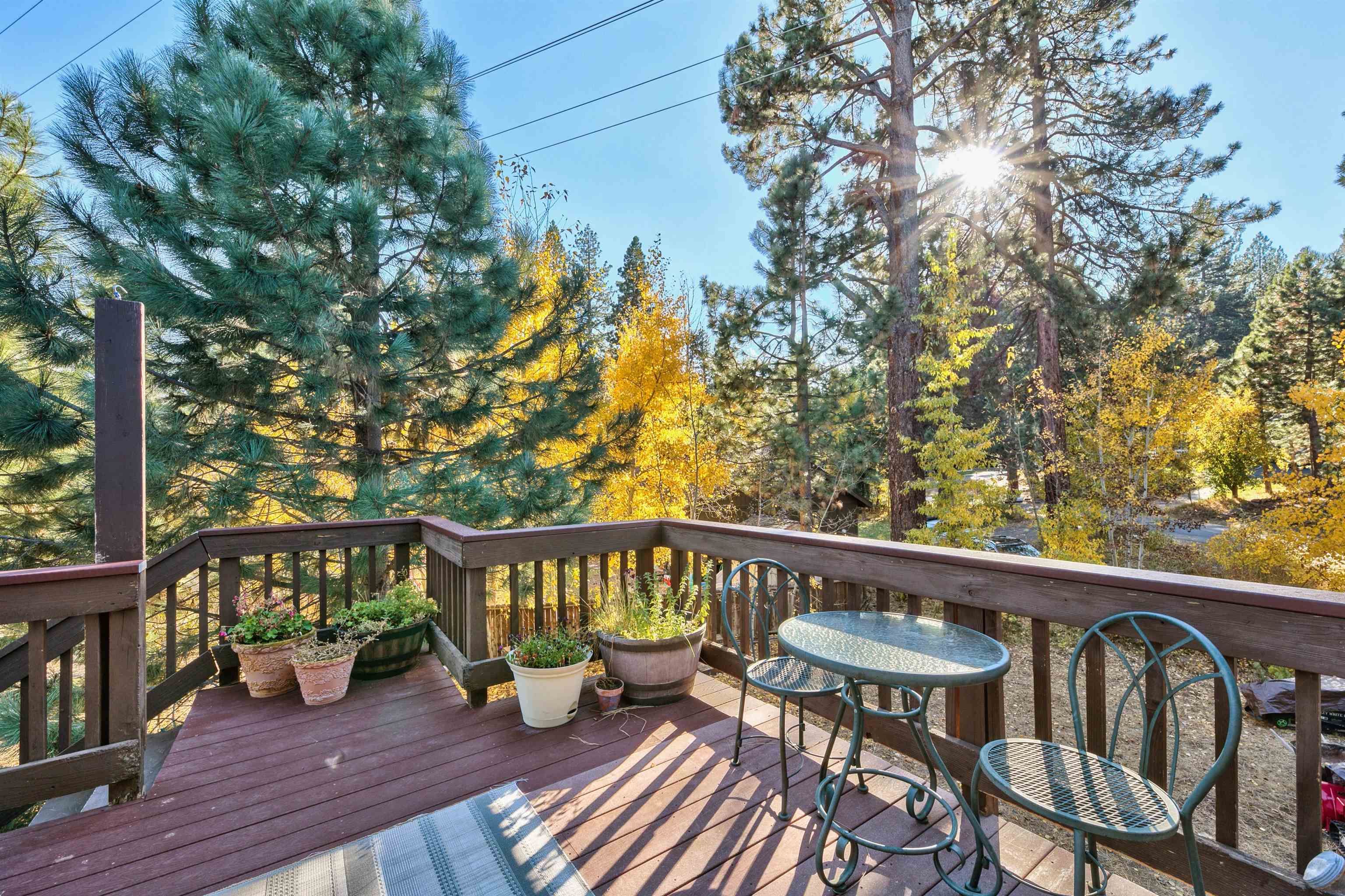10371 White Fir Road Truckee, CA 96161 - Photo 12 of 21 Gallery Image 12