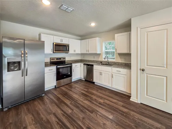 $1,735 | Undisclosed Address, Ocala, FL 34472