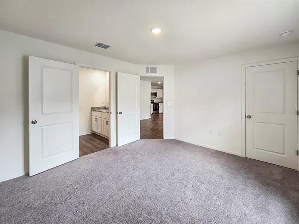 $1,735 | Undisclosed Address, Ocala, FL 34472