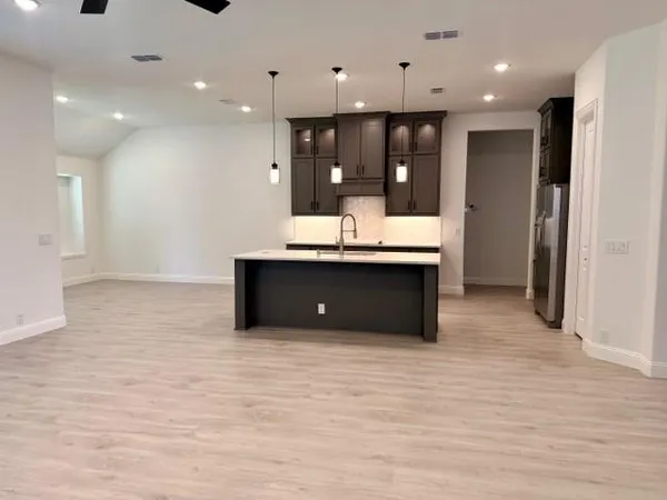 $3,300 | 4210 Bel Air Drive, Midlothian, TX 76065