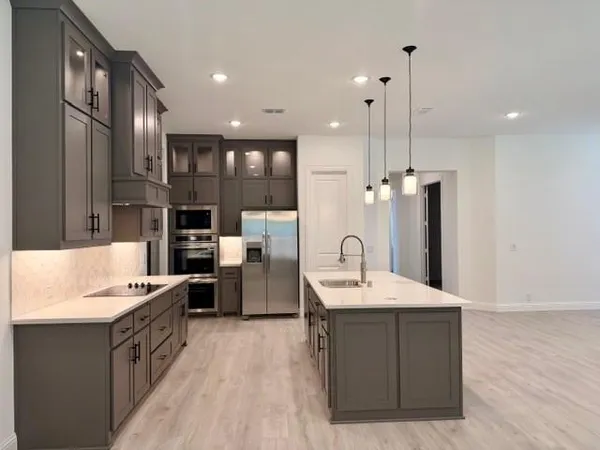 $3,300 | 4210 Bel Air Drive, Midlothian, TX 76065