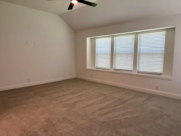 $3,300 | 4210 Bel Air Drive, Midlothian, TX 76065