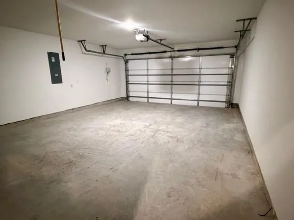 $3,300 | 4210 Bel Air Drive, Midlothian, TX 76065