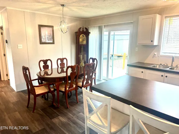 $399,500 | 409 Bull Run Road, Luttrell, TN 37779