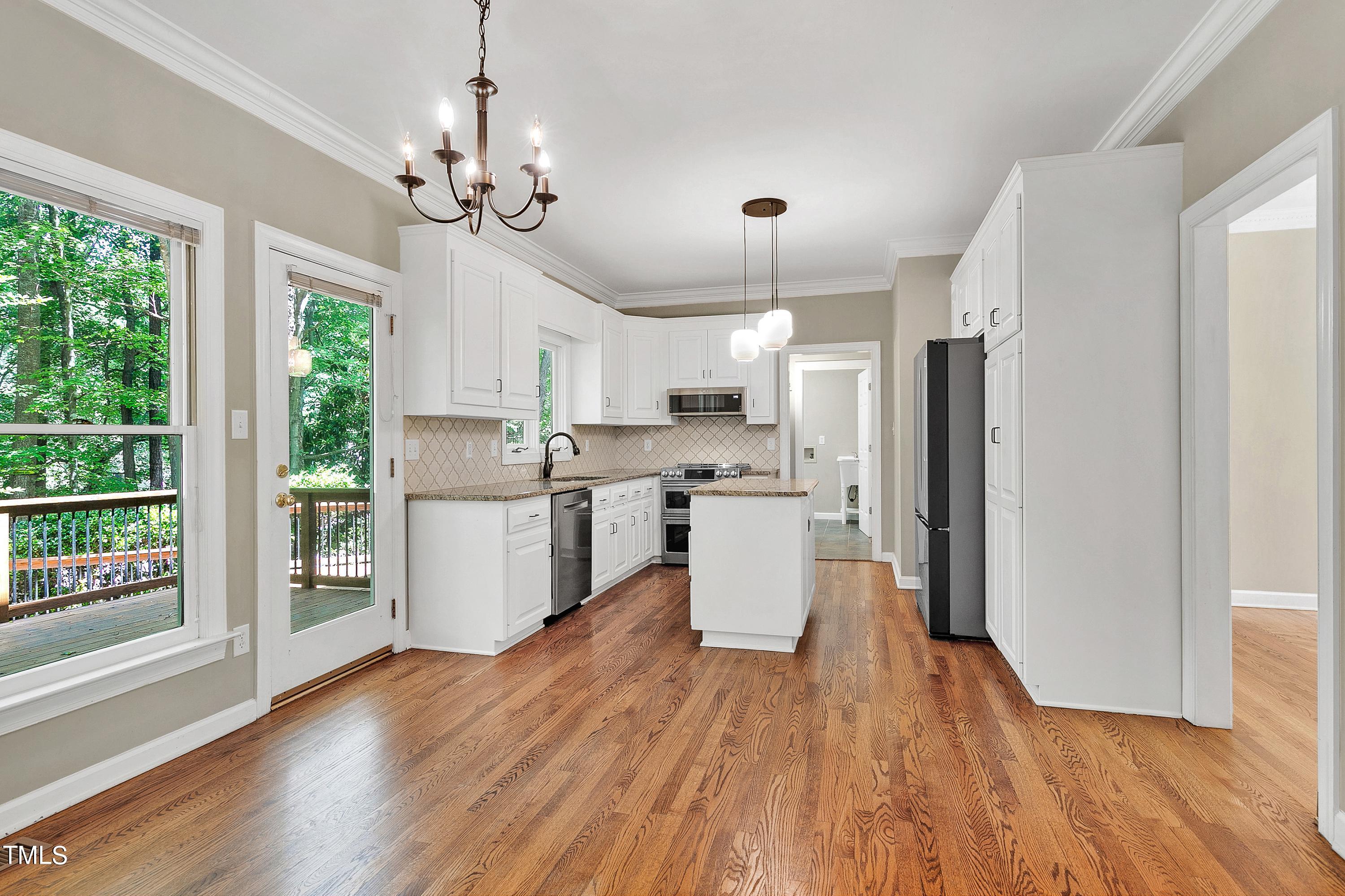 100 Buckden Place Cary, NC 27518 - Photo 14 of 70 100 Buckden 13 kitchen