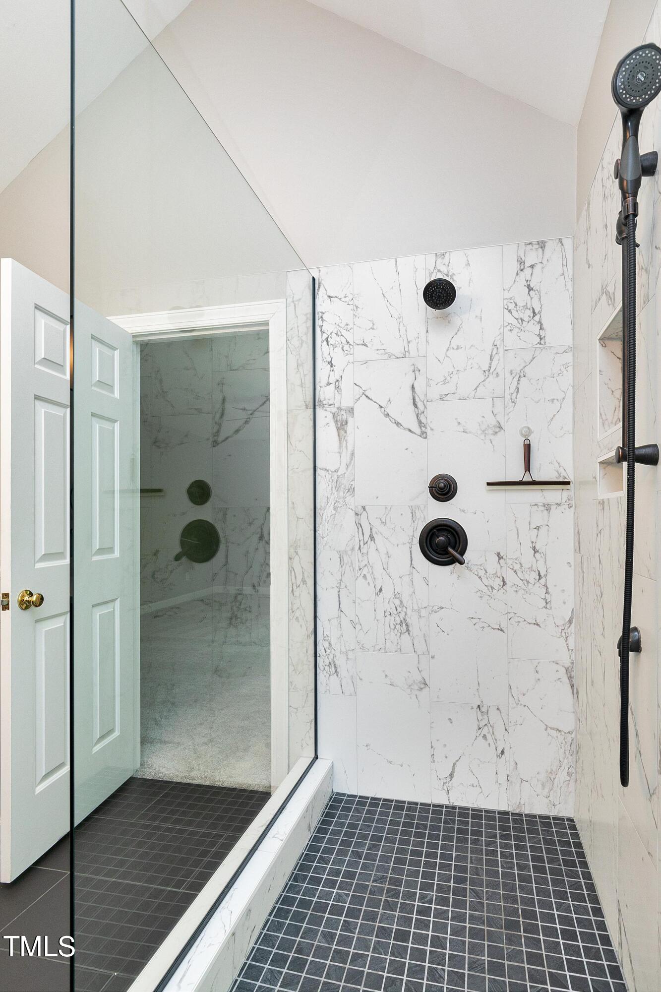 100 Buckden Place Cary, NC 27518 - Photo 31 of 70 100 Buckden 31 master shower