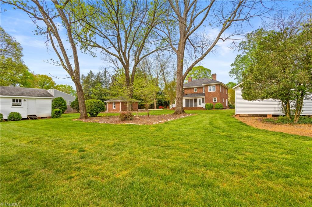 406 Lindley Road Greensboro, NC 27410 - Photo 49 of 50 Gallery Image 49