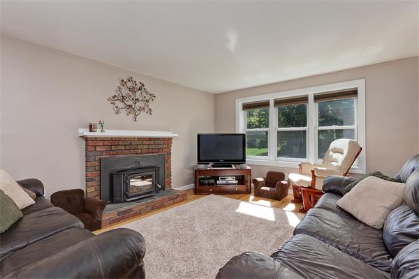 45 Hilldale Road Ashland, MA 01721 - Photo 15 of 27 Gallery Image 15