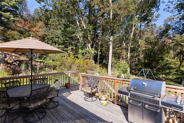45 Hilldale Road Ashland, MA 01721 - Photo 5 of 27 Gallery Image 5