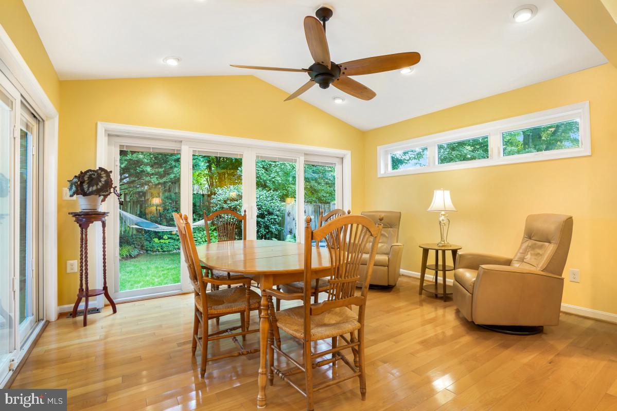 7520 Filbert Terrace Gaithersburg, MD 20879 - Photo 7 of 27