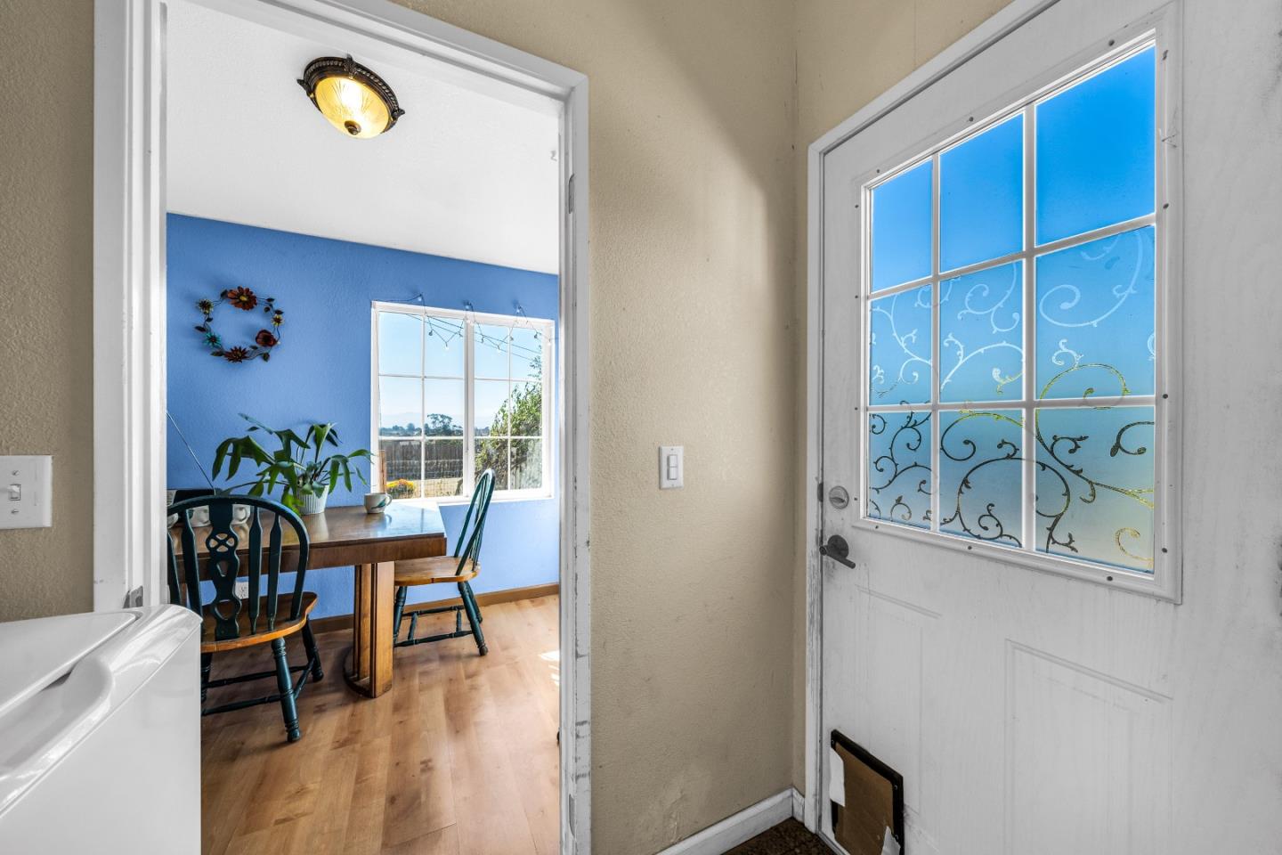 8645 Archer Road Salinas, CA 93907 - Photo 22 of 60 a view of a dining room with furniture and a window